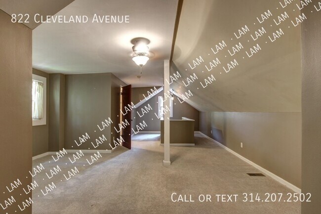 Building Photo - 822 Cleveland Ave