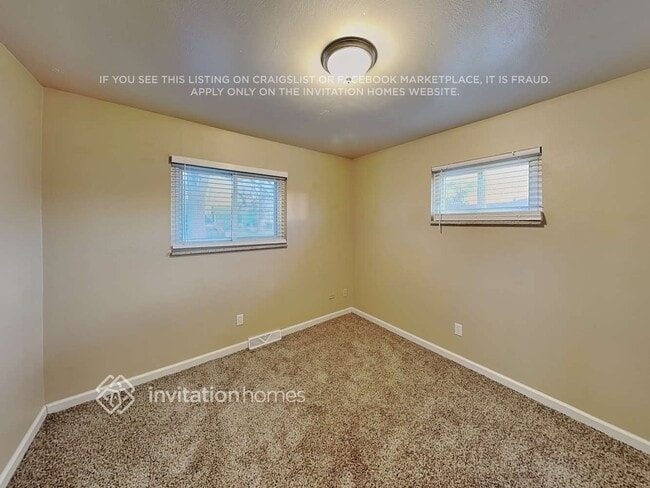 Building Photo - 9174 Lander St