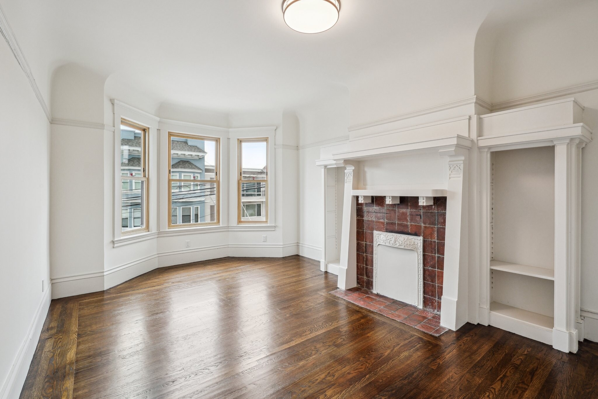 Building Photo - 671 7th Ave