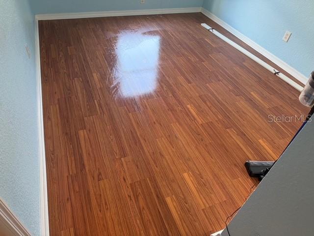 Building Photo - 911 Valmar St