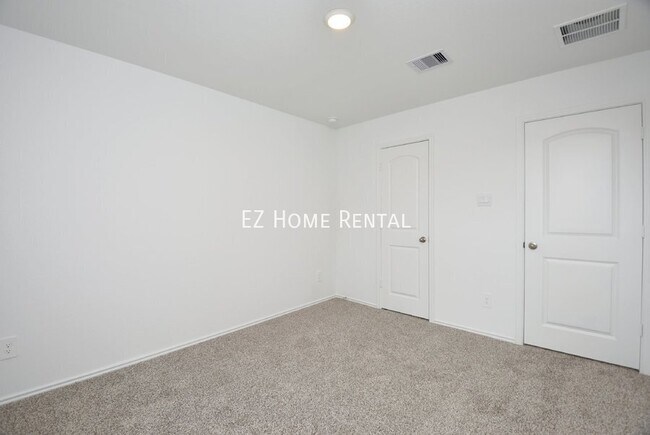 Building Photo - 24311 Saddlestone Green Dr