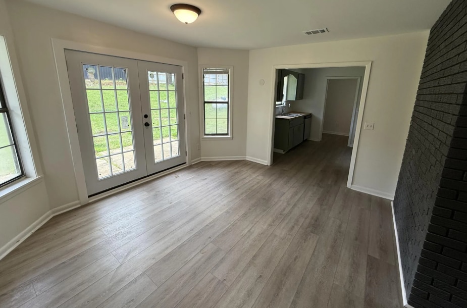 Building Photo - 119 Road 1252