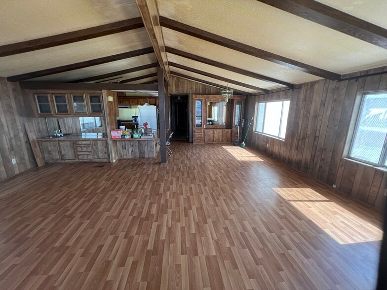 Building Photo - 203 Shoshone Ln