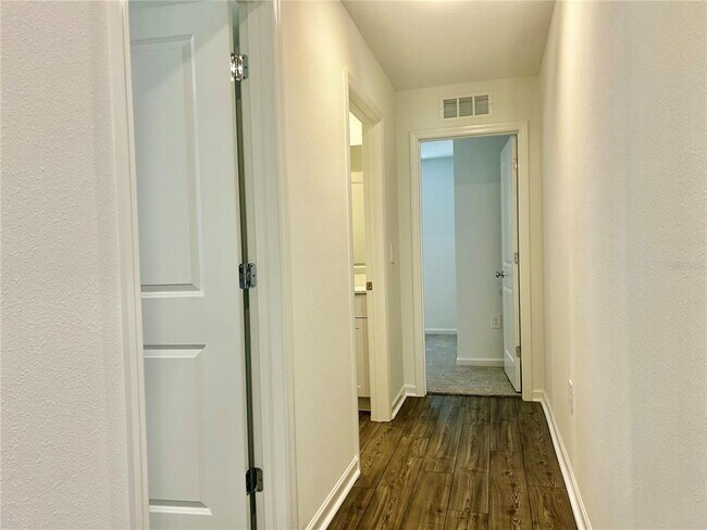 Building Photo - 1112 NW 48th Terrace