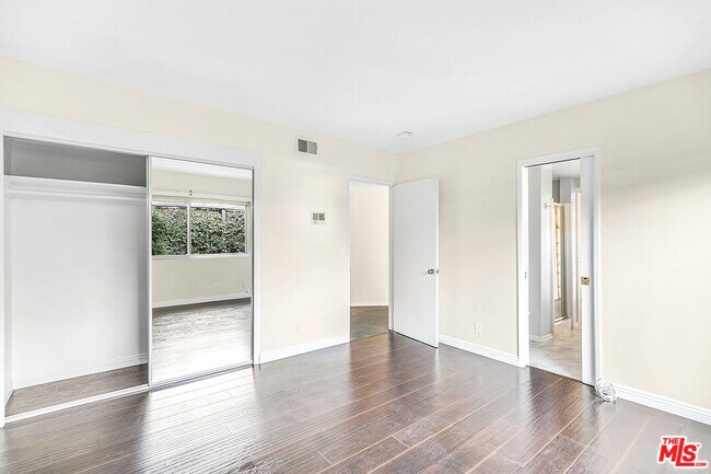 Building Photo - 3543 Scadlock Ln