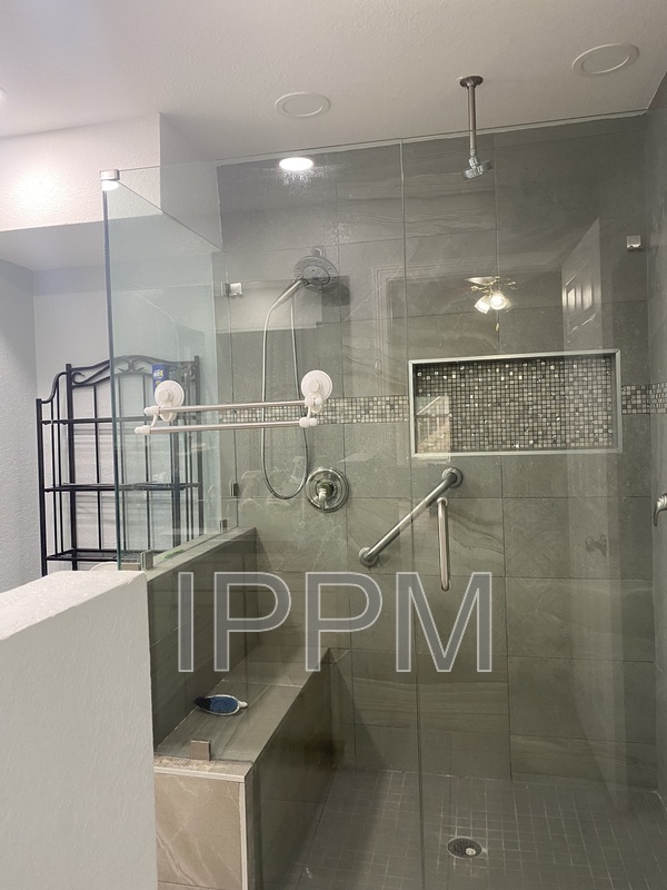 Building Photo - 609 Inverary Dr
