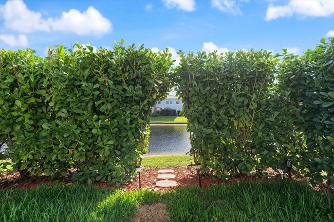 Building Photo - 119 Gramercy Square Dr