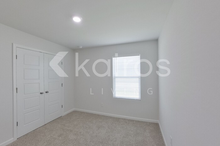 Building Photo - 14256 Ruffian Ave