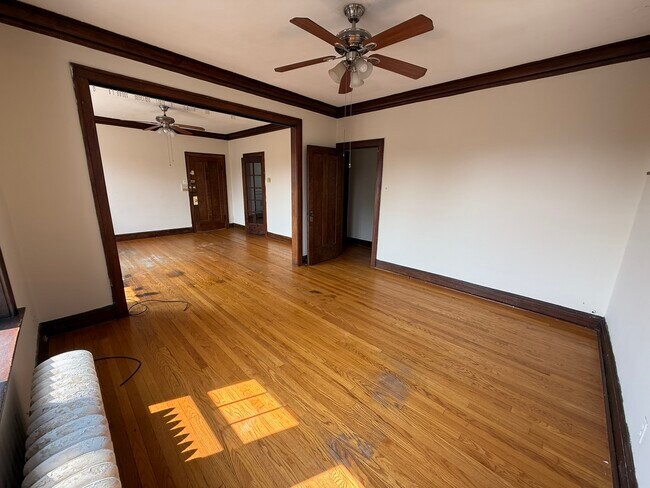 Building Photo - 6914 W 21st Pl