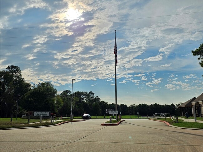 Building Photo - 2026 Naplechase Crest Dr