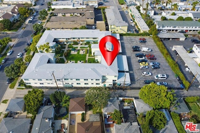 Building Photo - 2041 Euclid St