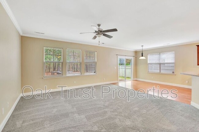 Building Photo - 186 Woodbrook Way