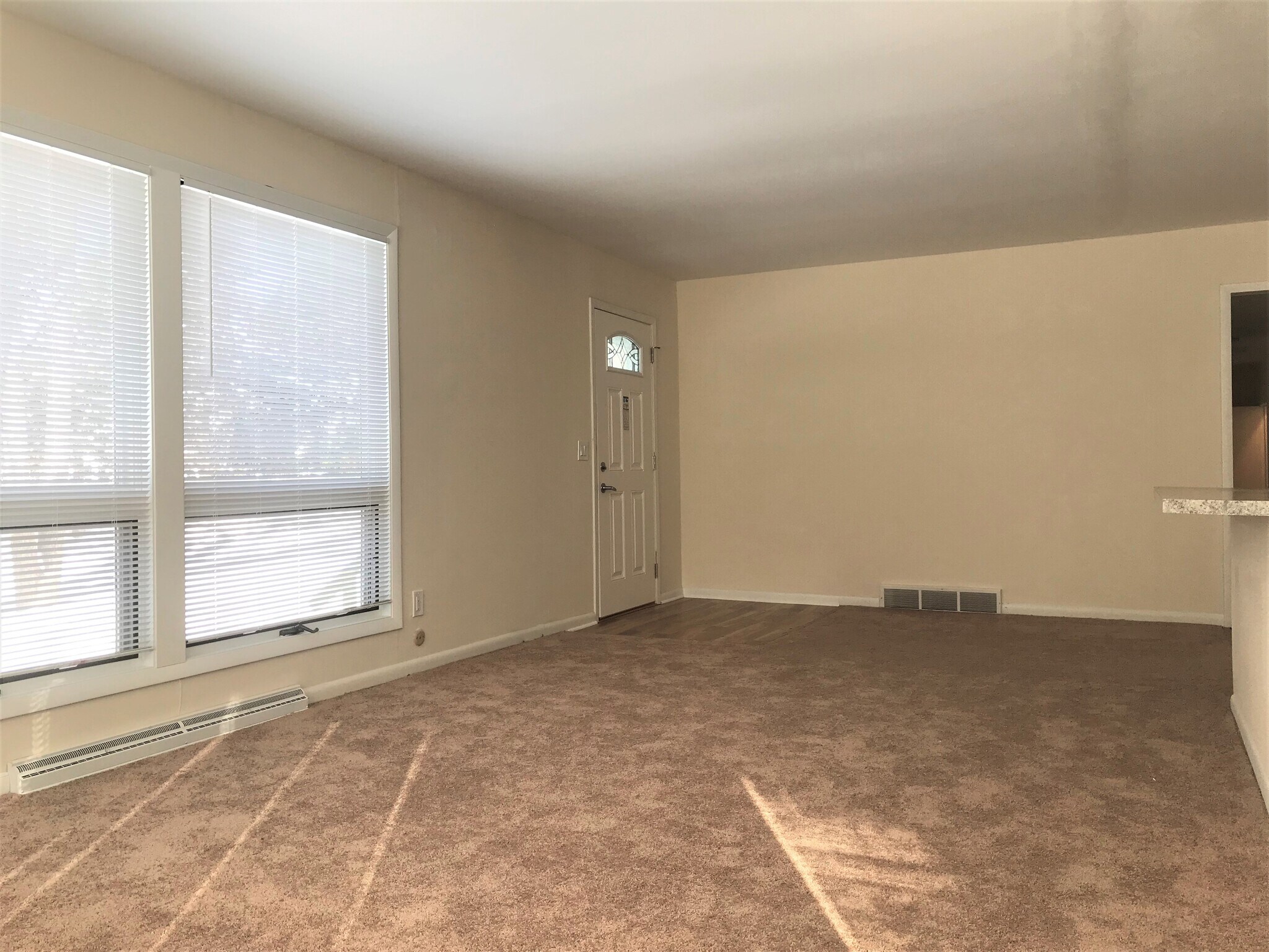 Building Photo - 5257 Irish Ln