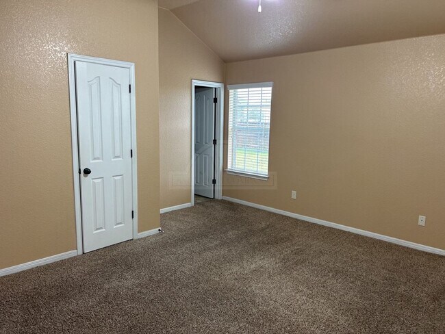 Building Photo - 4705 Autumn Valley Dr