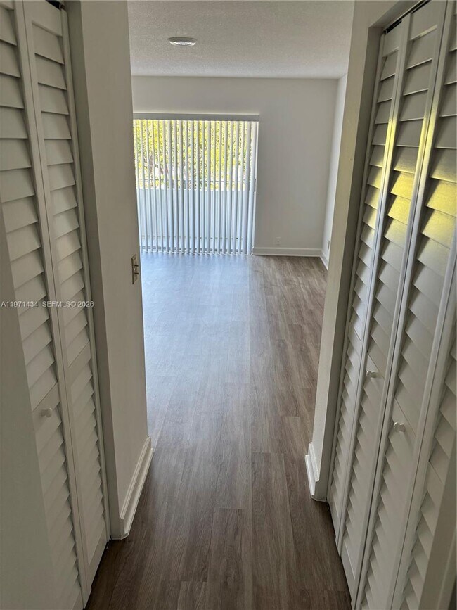 Building Photo - 7900 Camino Cir