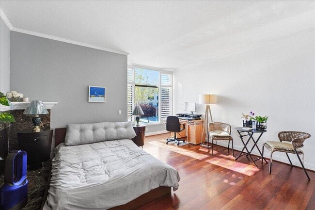 Building Photo - 11 Hayward Ave