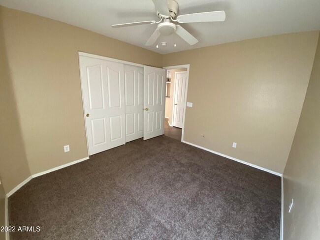 Building Photo - 46065 W Starlight Dr