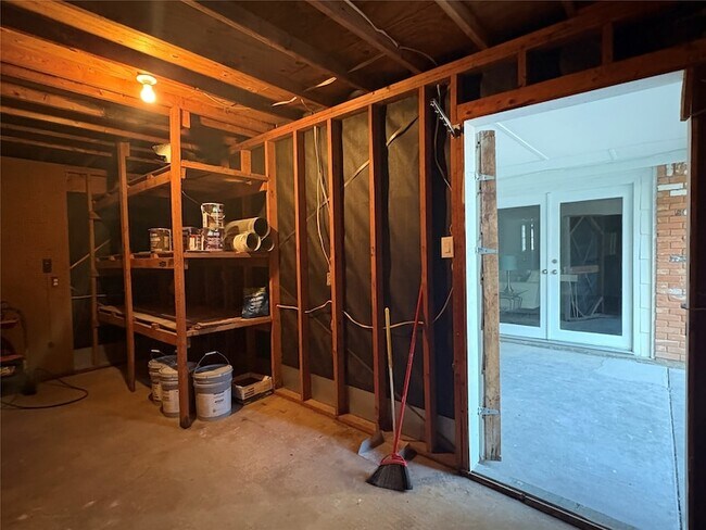 Building Photo - 2119 Quail Run