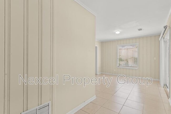 Building Photo - 3700 Douglass Ave