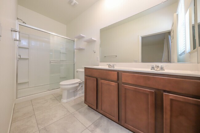 Building Photo - 4466 S Sunrise Bluff Way