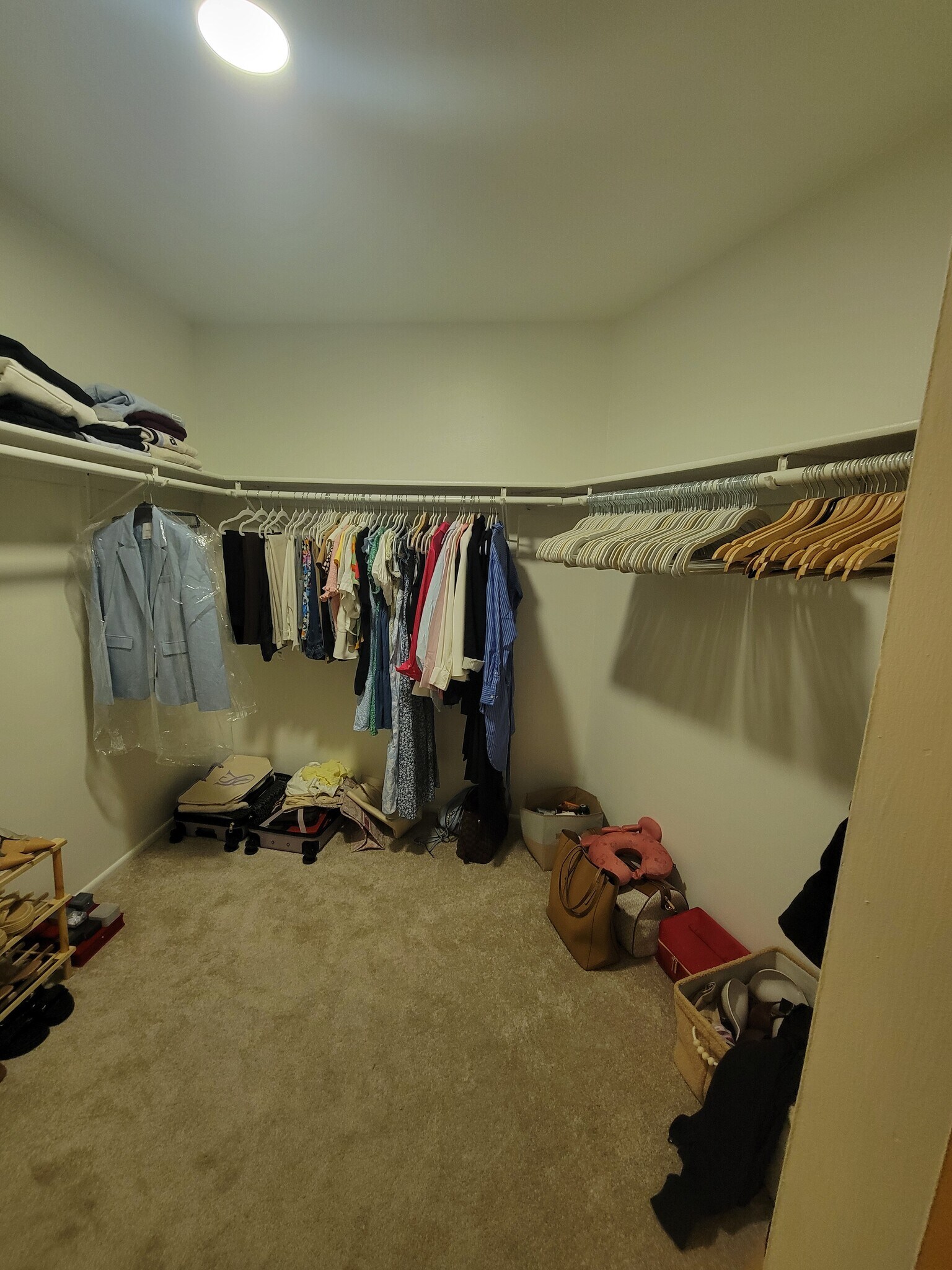 Master Closet - 5450 Astor Ln