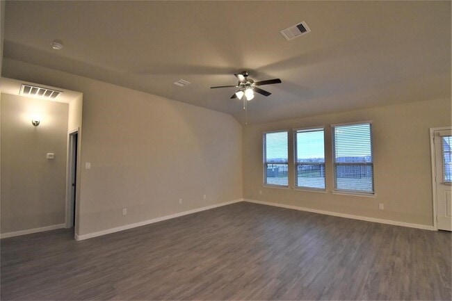 Building Photo - 4819 Vergano Villa Dr