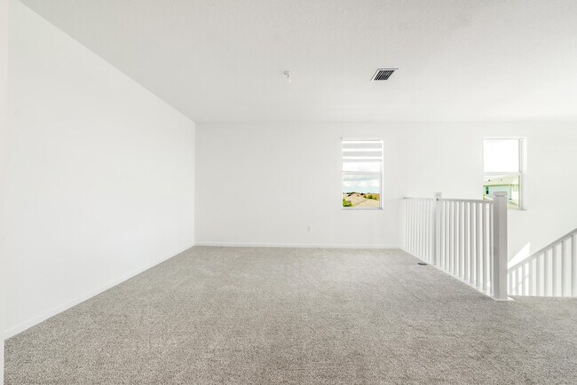 Building Photo - 10638 Hensley St
