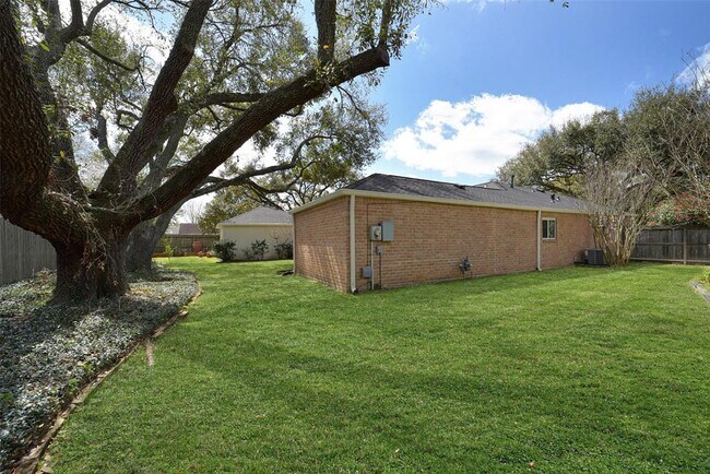 Building Photo - 1411 Cedar Pass Ct