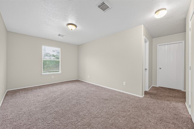 Building Photo - 17347 Wigeon Way Dr