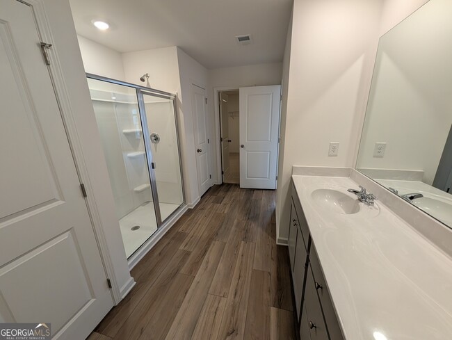 Building Photo - 2557 Adventure Way