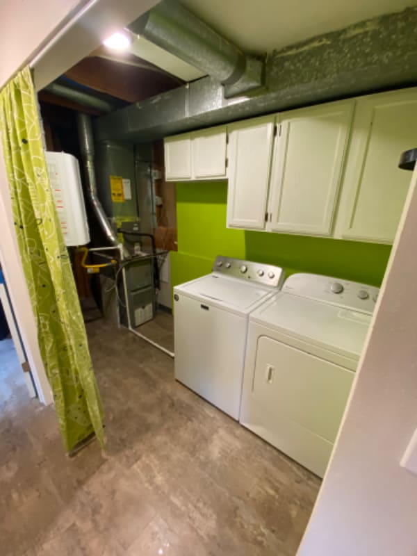 Building Photo - 1336 Sioux Blvd