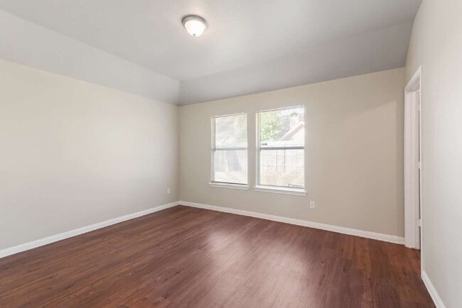 Building Photo - 14954 Huntington Willow Ln