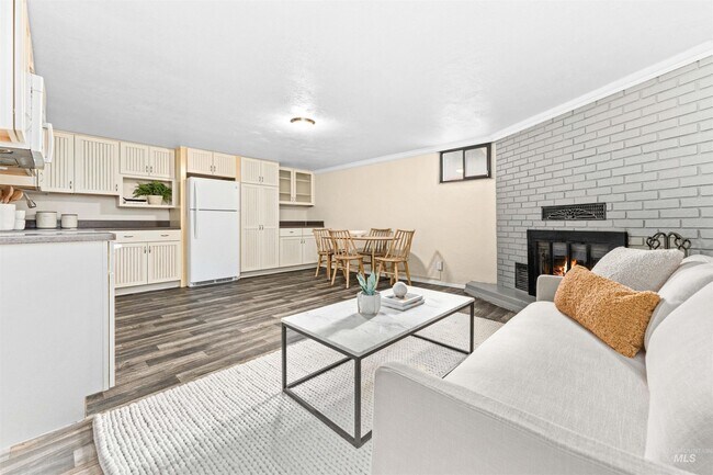 Building Photo - 3616 N 36th St