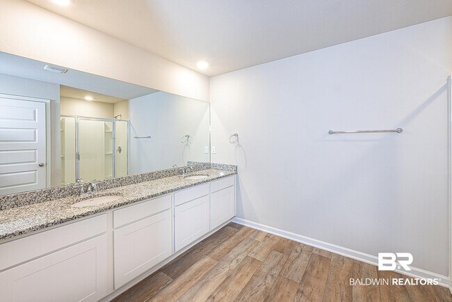 Building Photo - 24606 Alamitos Trace Dr