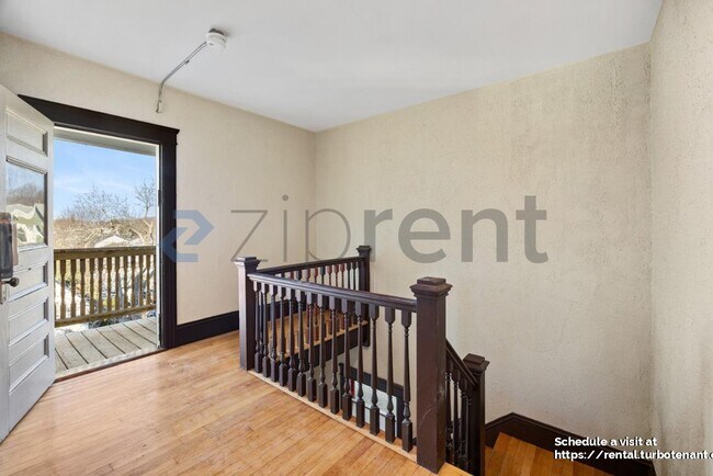 Building Photo - 82 Green Hill Pky