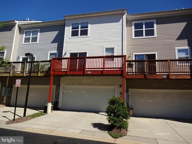 Building Photo - 21836 Jarvis Square