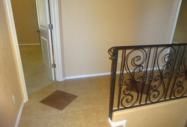 Building Photo - 4056 Tibuni Pl