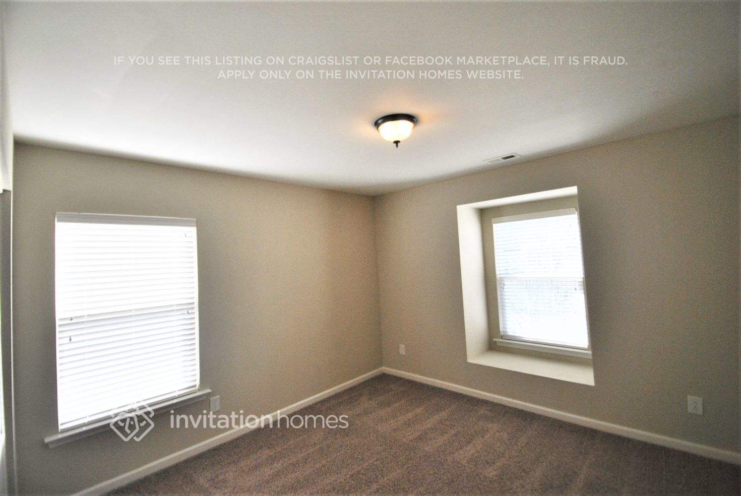 Building Photo - 311 Rondelay Dr