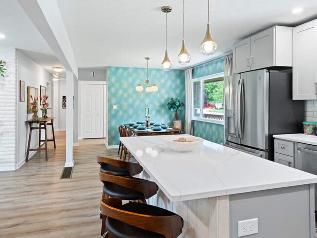 Building Photo - 8040 Strongsville Blvd