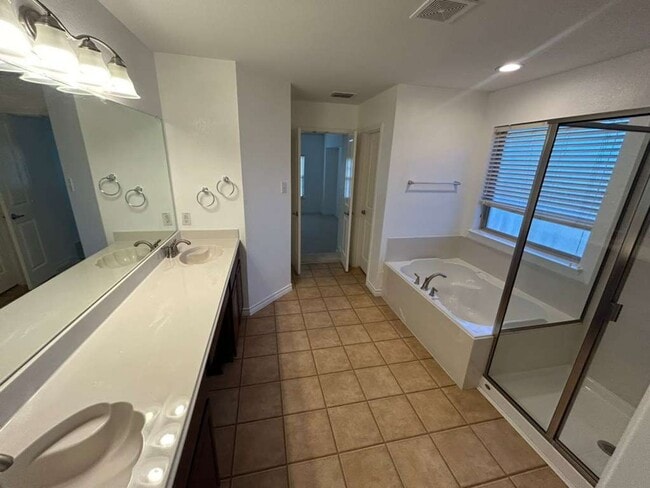 Building Photo - 6547 Portside Ridge Ln