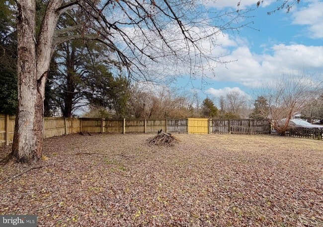 Building Photo - 35972 Washington Ave