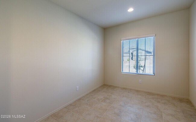 Building Photo - 6624 E Via De Los Compas