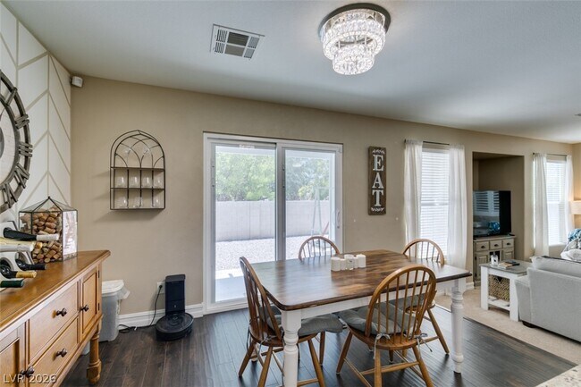 Building Photo - 7628 Whispering River St