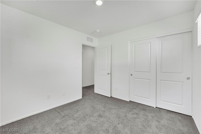 Building Photo - 1133 Scarlet Sparrow St