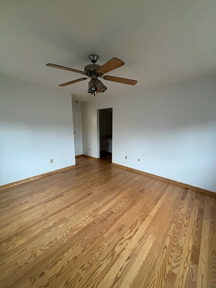 Building Photo - 6318 Bannister Dr