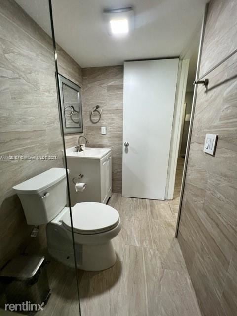 Building Photo - 3 br, 2 bath House - 1410 NE 56th Ct # 1412