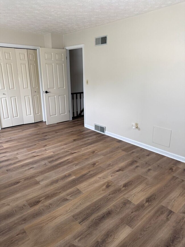 Building Photo - 30 William Penn Dr
