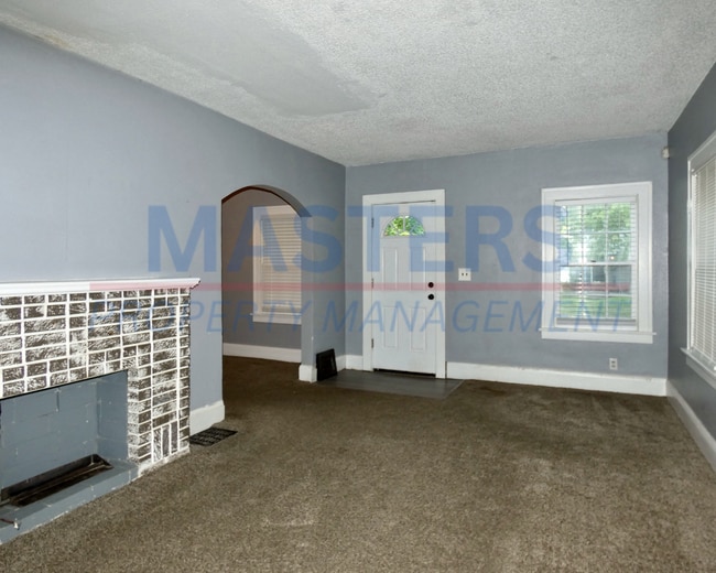 Building Photo - 3 Bedroom House for Rent