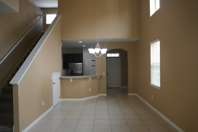 Building Photo - 2212 Lennox Dale Ln