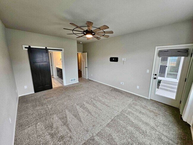 Building Photo - Stunning 4 Bedroom Ranch Home in Falcon!